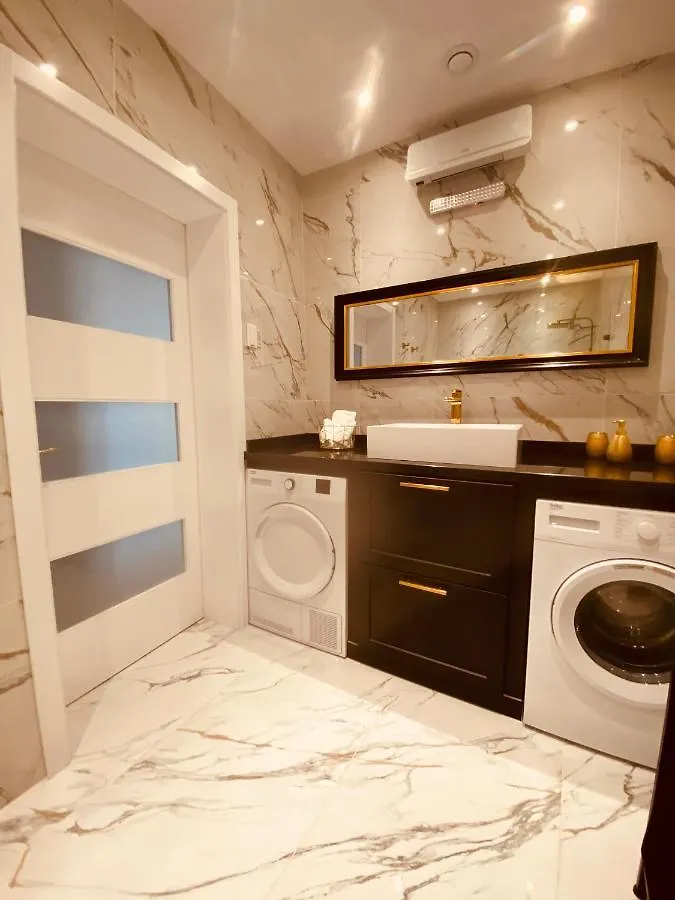 Azure Gold Apartment Senglea