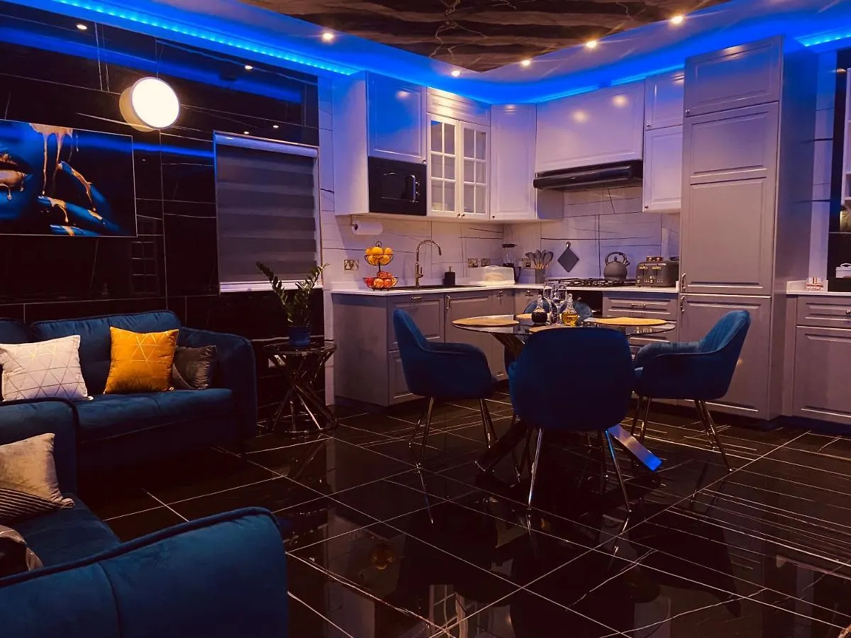 Azure Gold Apartment Senglea