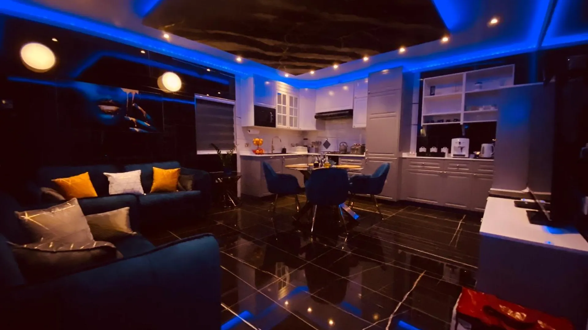 Azure Gold Apartment Senglea
